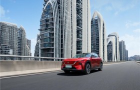 智驭全场景 长安马自达MAZDA EZ-60激光版先享会南京举行